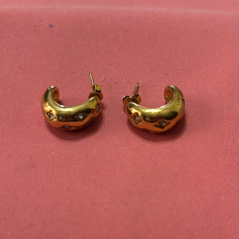Elegant Gold Hoop Earrings with Crystals